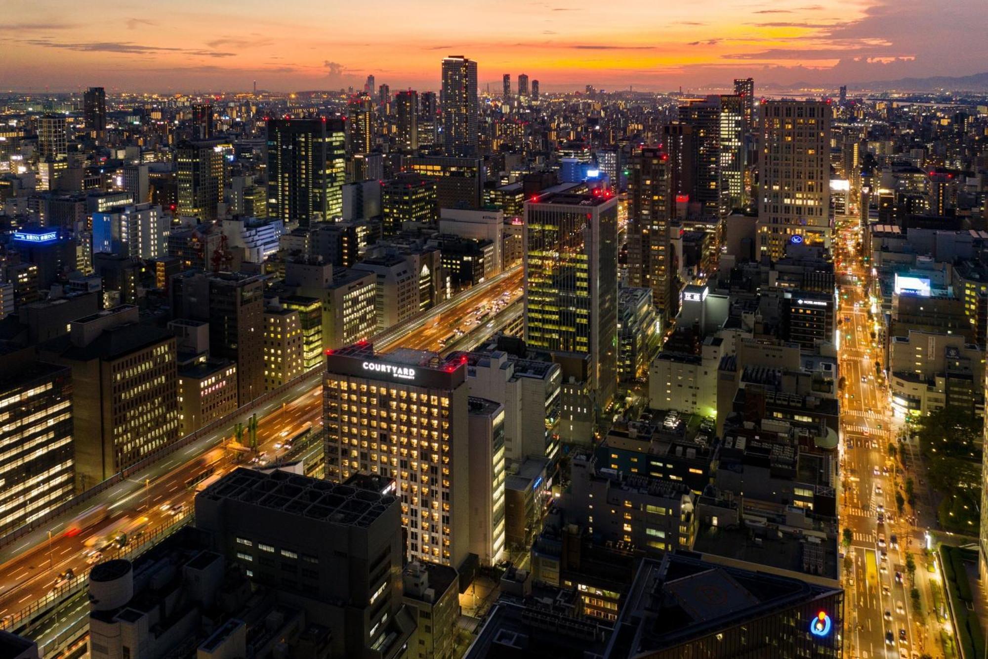 Hotel Courtyard By Marriott Osaka Honmachi Extérieur photo